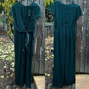 Lulus Let Me Entertain You Satin Wide Leg Jumpsuit NWT In Dark Green Sz L